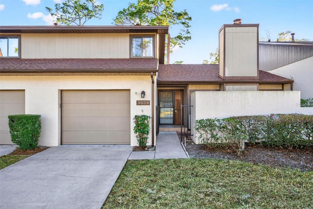 Photo of 3804 NE 17th Street, Ocala, FL 34470 (MLS # O6382605)