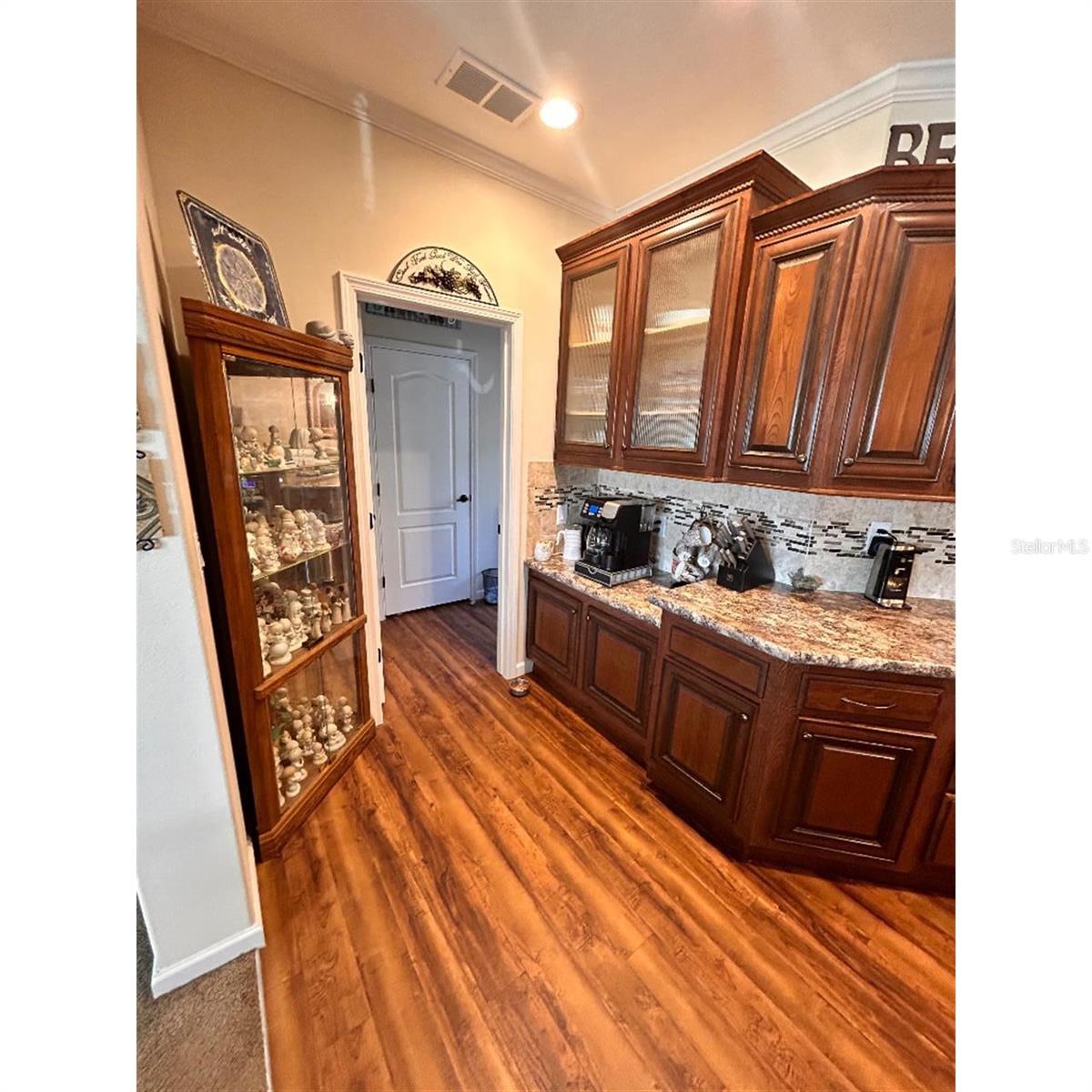 8346 KINGLET DRIVE