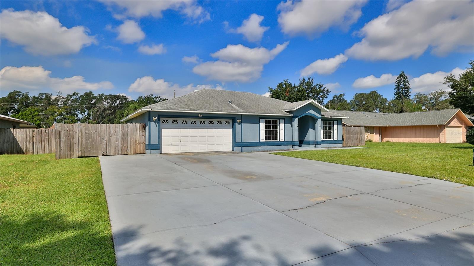 2520 PINE TREE DRIVE