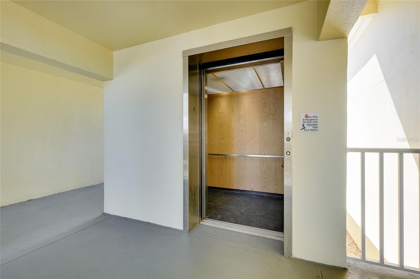 FARMINGTON VISTAS - Residential