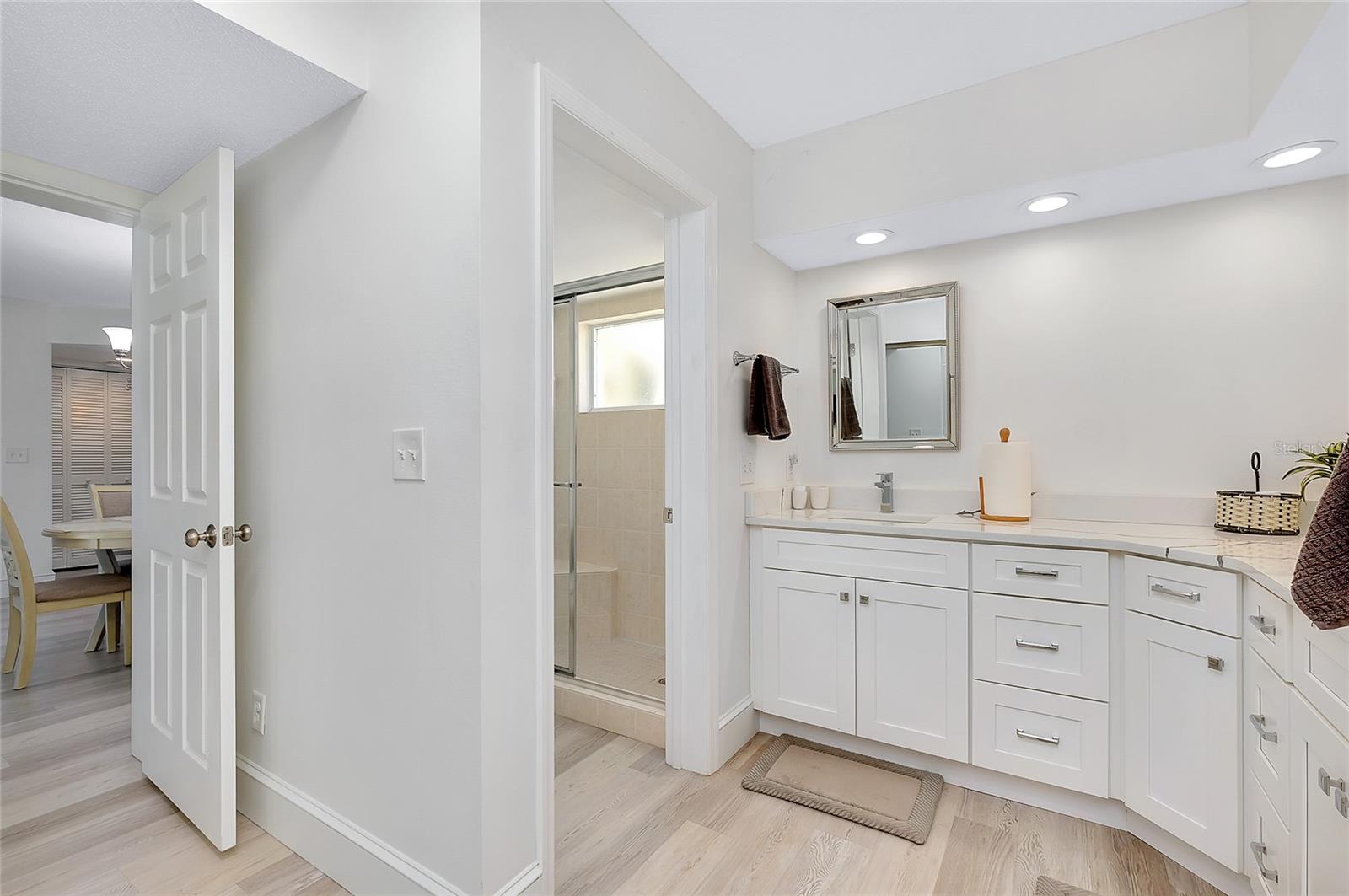 FARMINGTON VISTAS - Residential