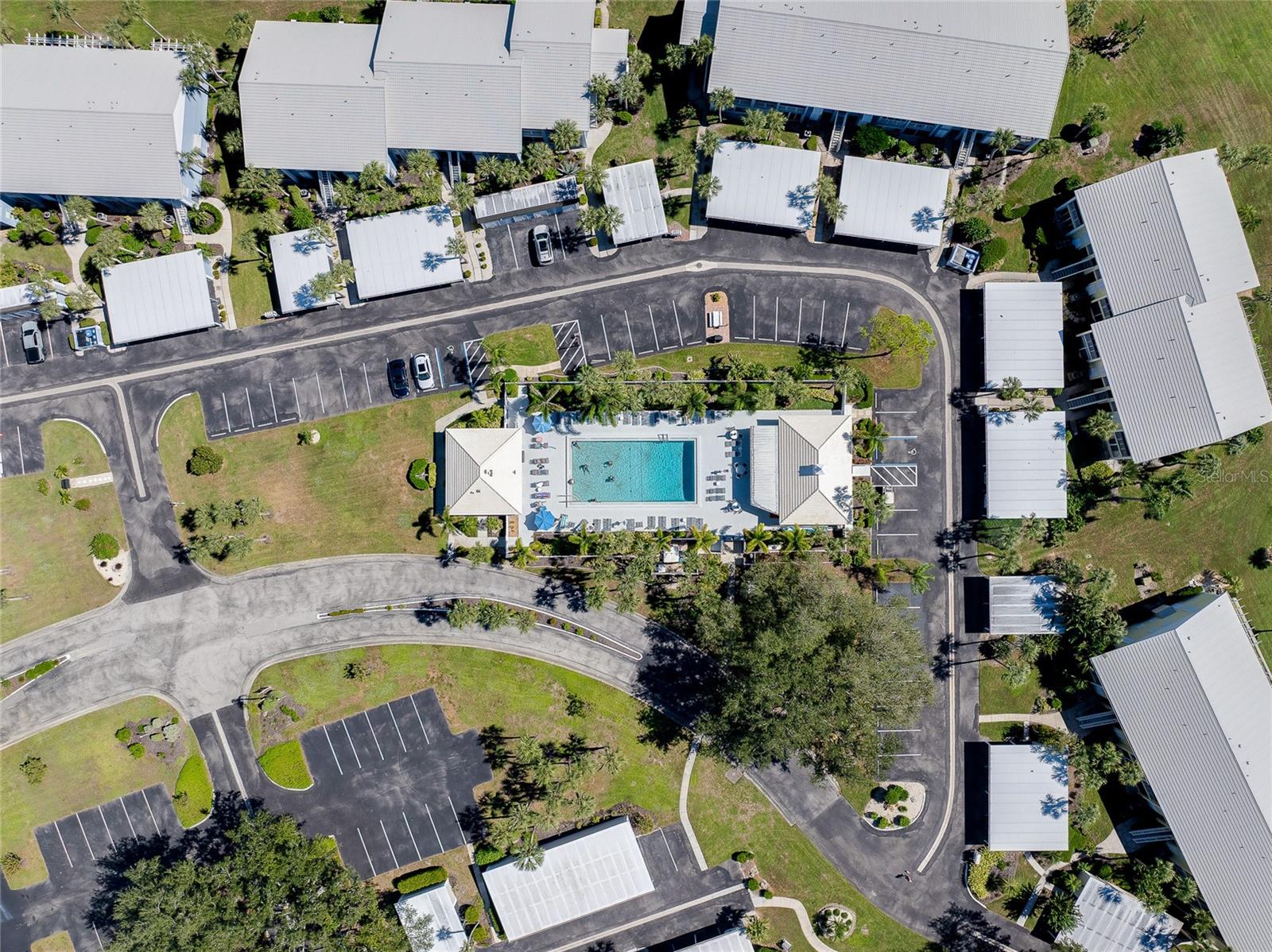 FARMINGTON VISTAS - Residential