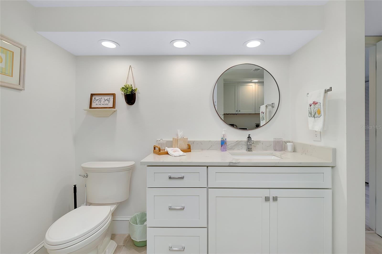 FARMINGTON VISTAS - Residential