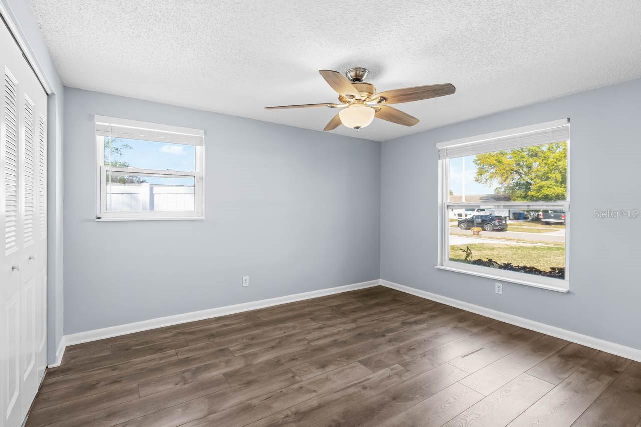 APOLLO BEACH UNIT FOUR - Residential