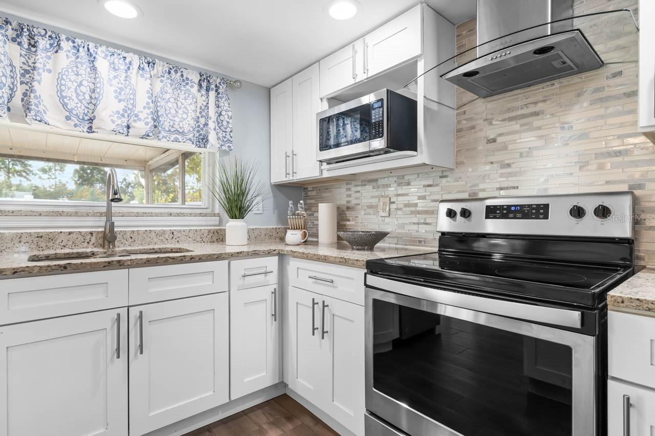 APOLLO BEACH UNIT FOUR - Residential