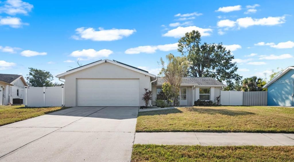 Photo of 512 Red Mangrove Lane, Apollo Beach, FL 33572 (MLS # TB8446414)