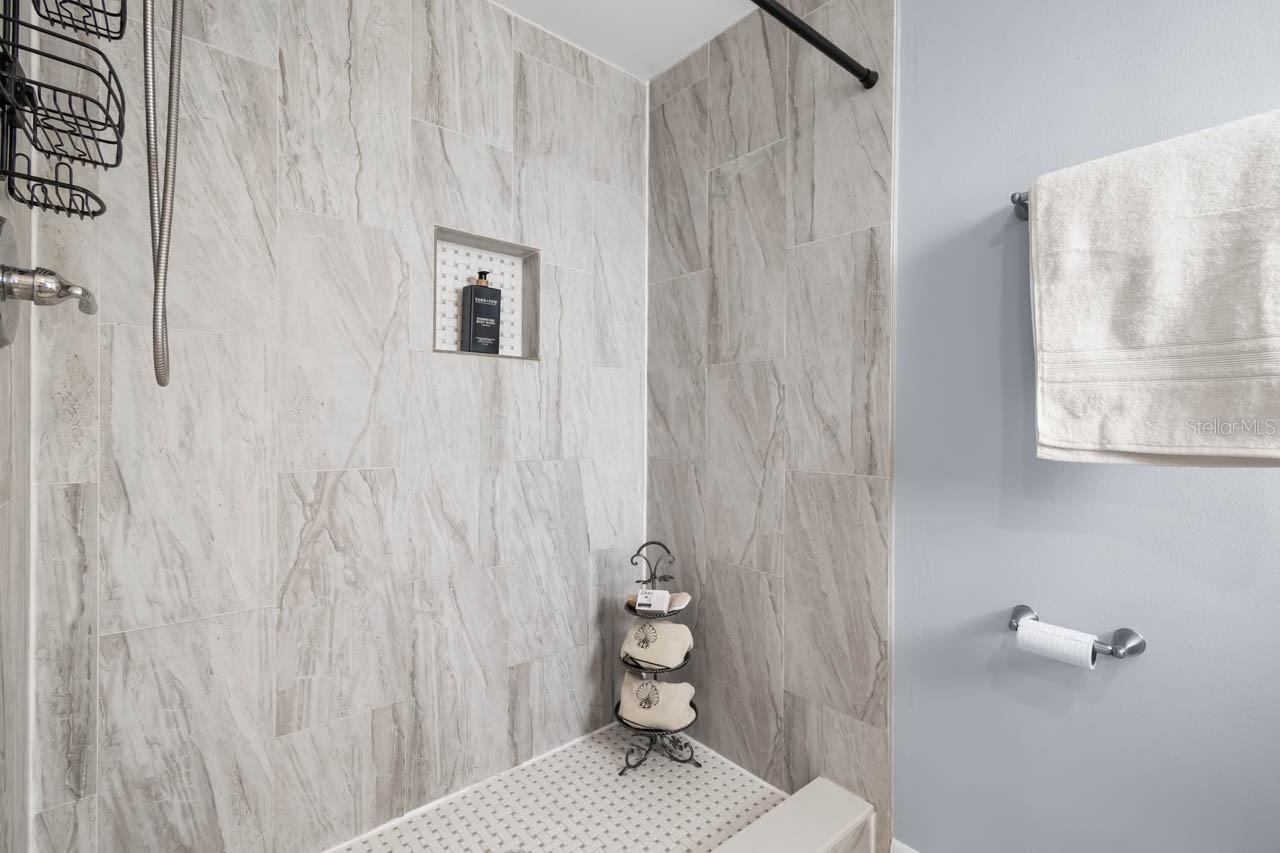 APOLLO BEACH UNIT FOUR - Residential