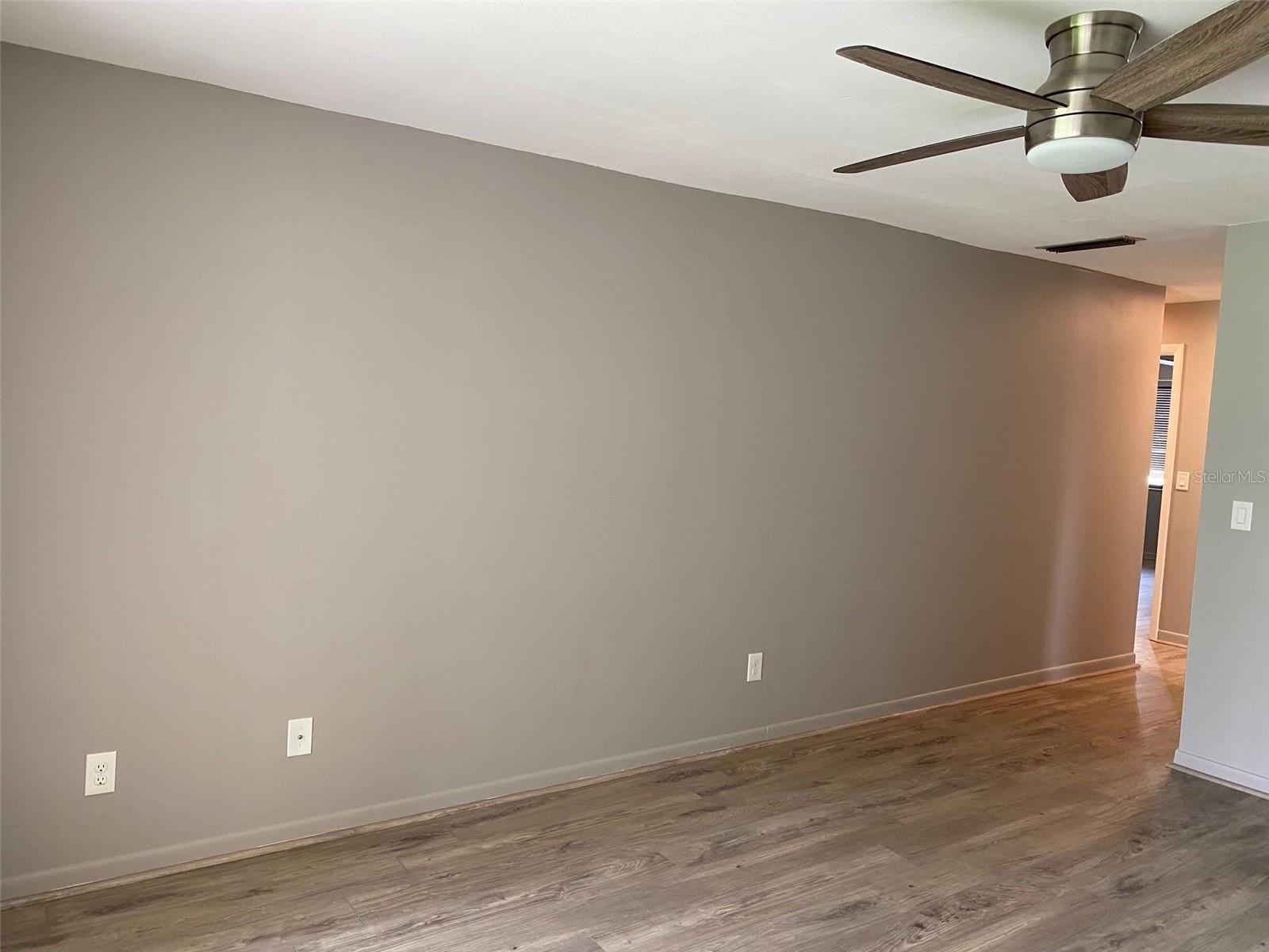 LONGWATER CHASE - Residential