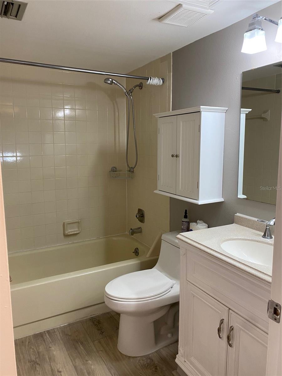 LONGWATER CHASE - Residential