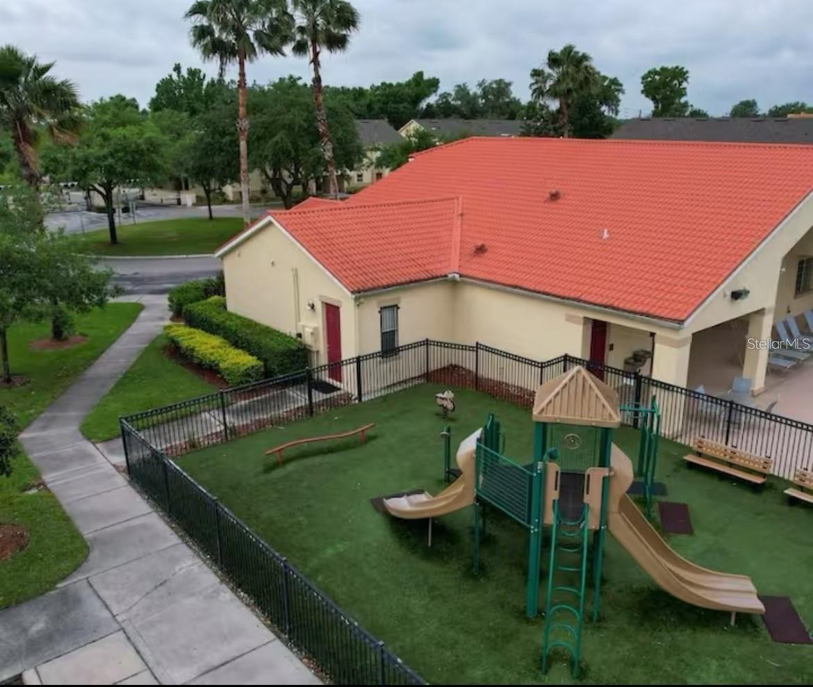 CLUB CORTILE CONDO PH 6 - Residential