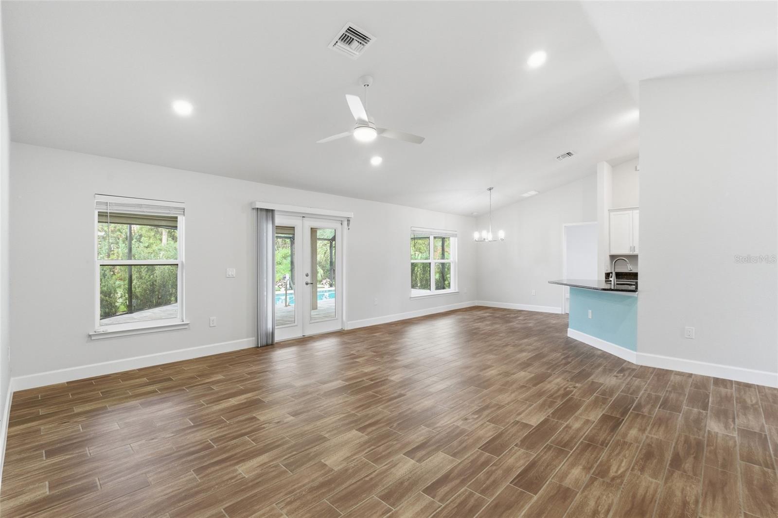 PUNTA GORDA ISLES SEC 20 - Residential