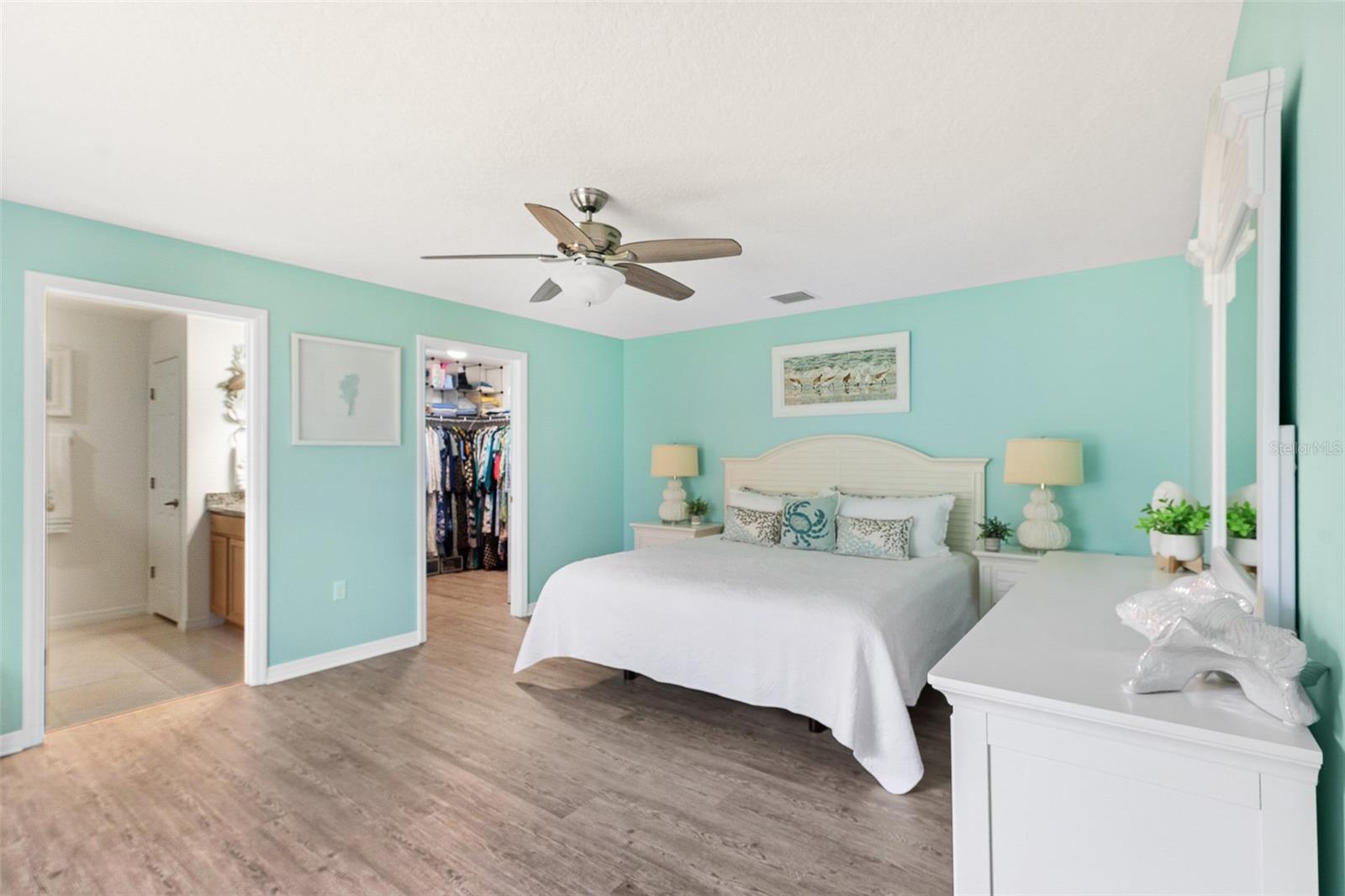 217 BIRCHWOOD DRIVE