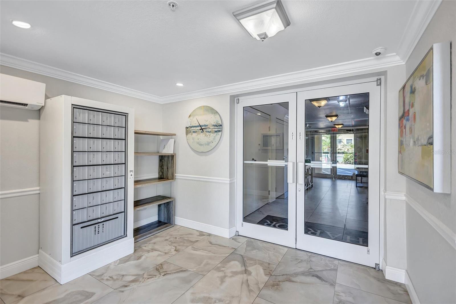 BLACKBURN HARBOR RESIDENCES - Residential