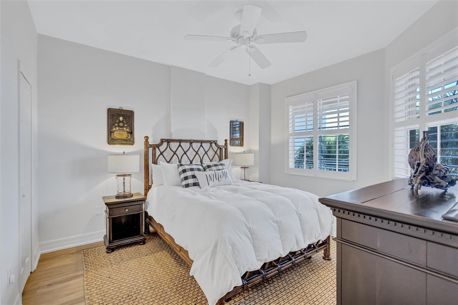 BLACKBURN HARBOR RESIDENCES - Residential