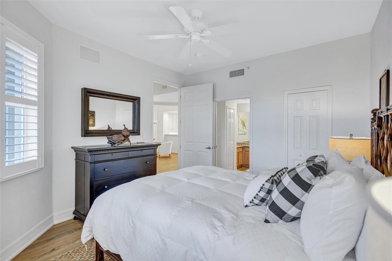 BLACKBURN HARBOR RESIDENCES - Residential