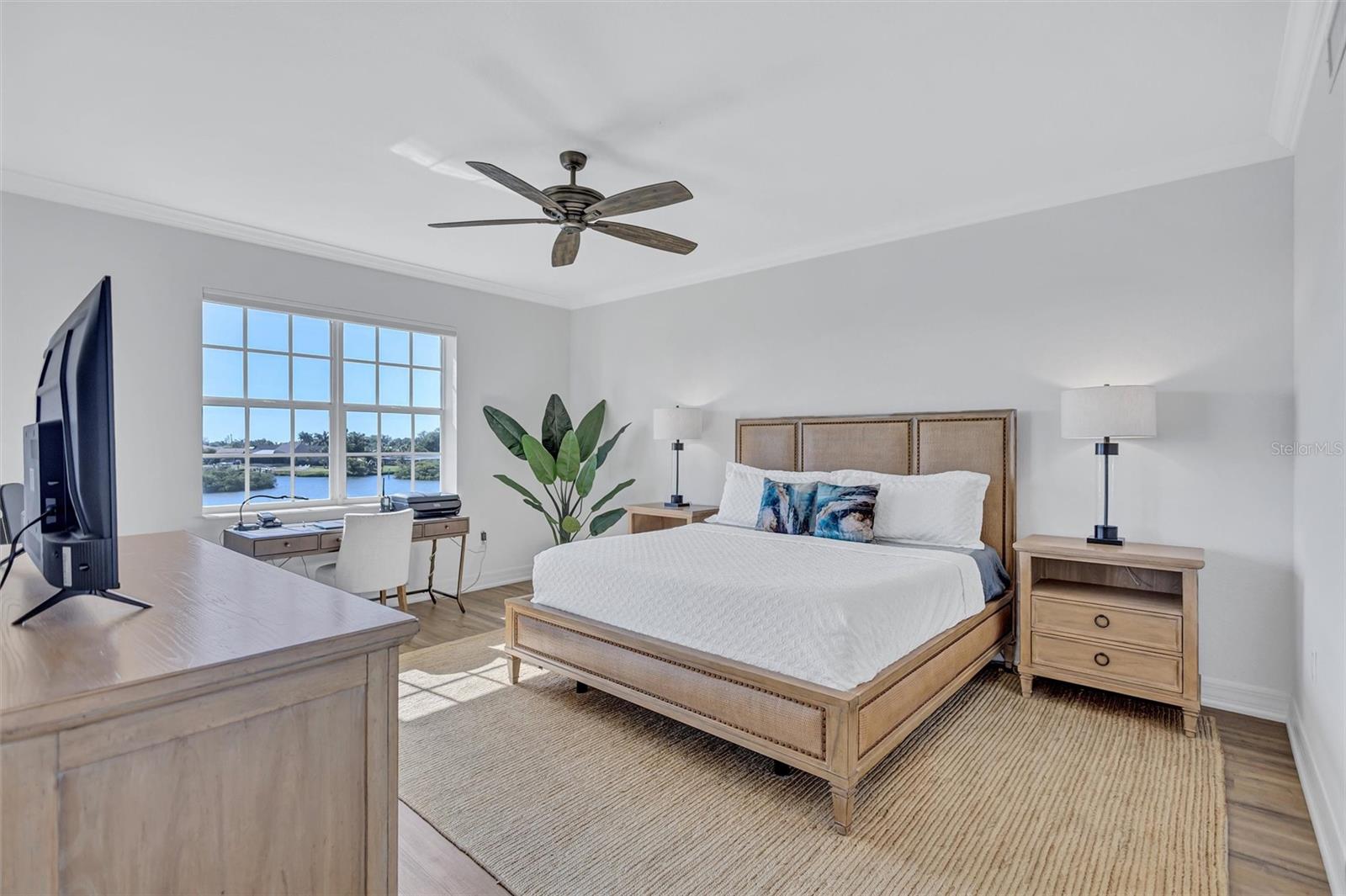 BLACKBURN HARBOR RESIDENCES - Residential