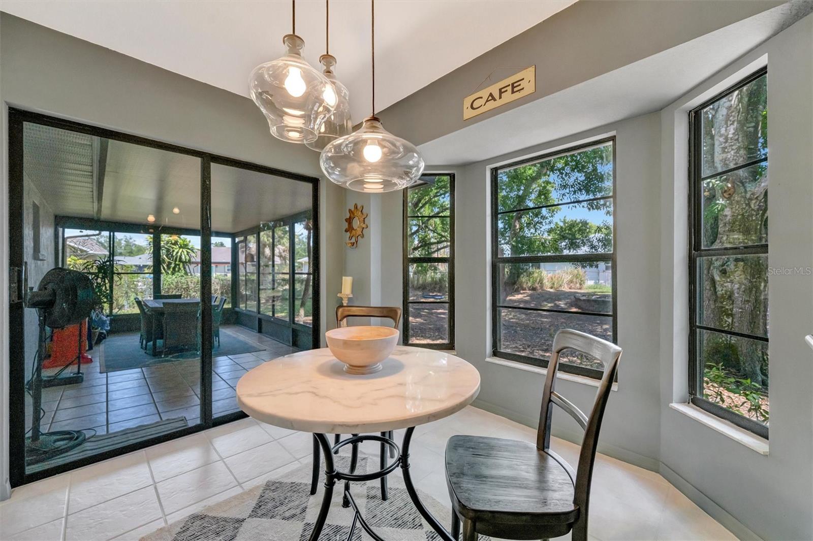 DEER HOLLOW - Residential