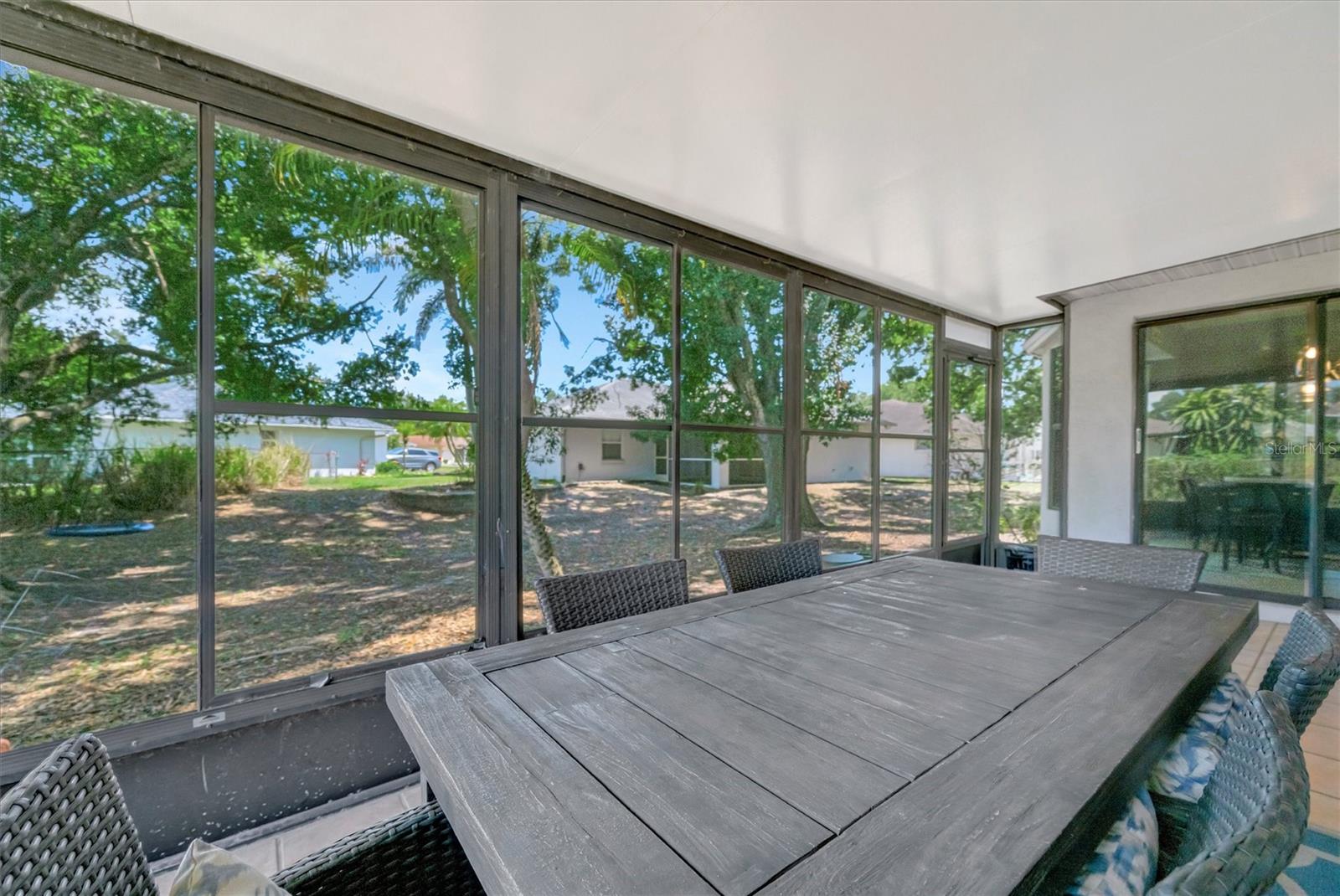 DEER HOLLOW - Residential
