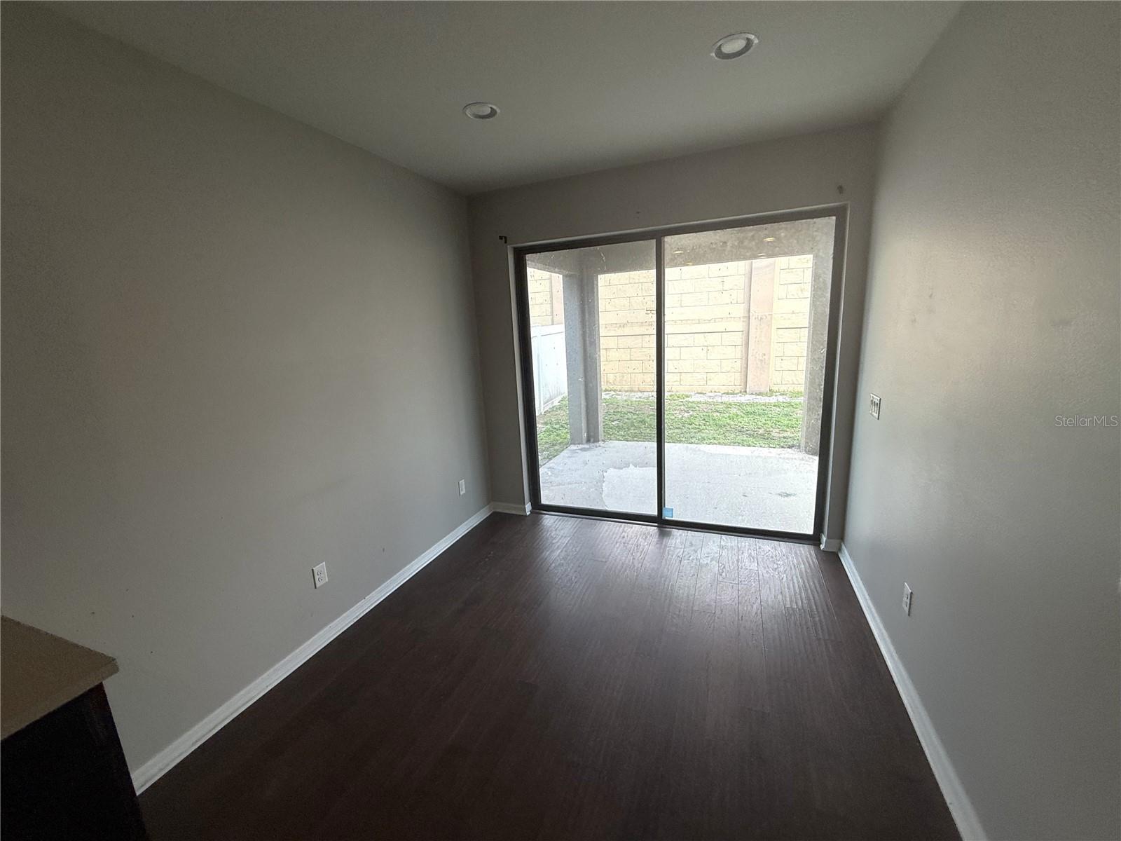 MAGNOLIA PARK SOUTHEAST D - Residential