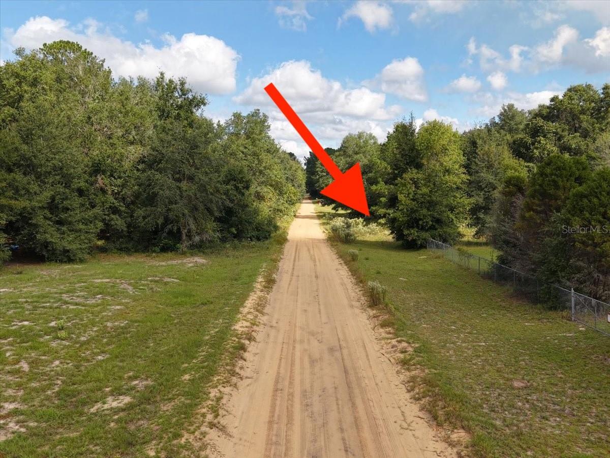 INTERLACHEN LAKES ESTATES - Land