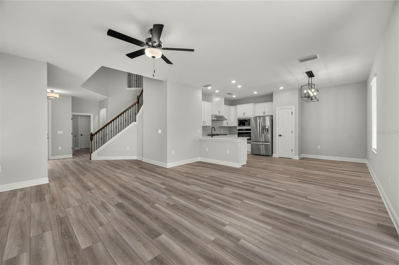 REUNION VILLAGE PHASE 4 - Residential