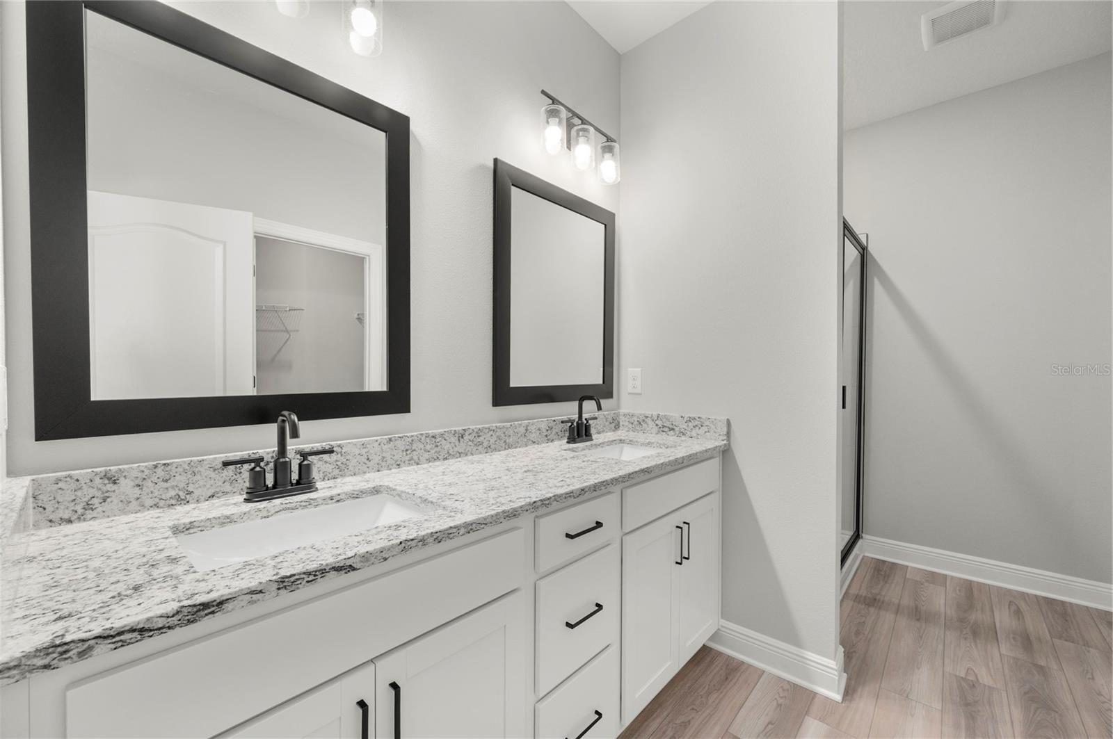 REUNION VILLAGE PHASE 4 - Residential