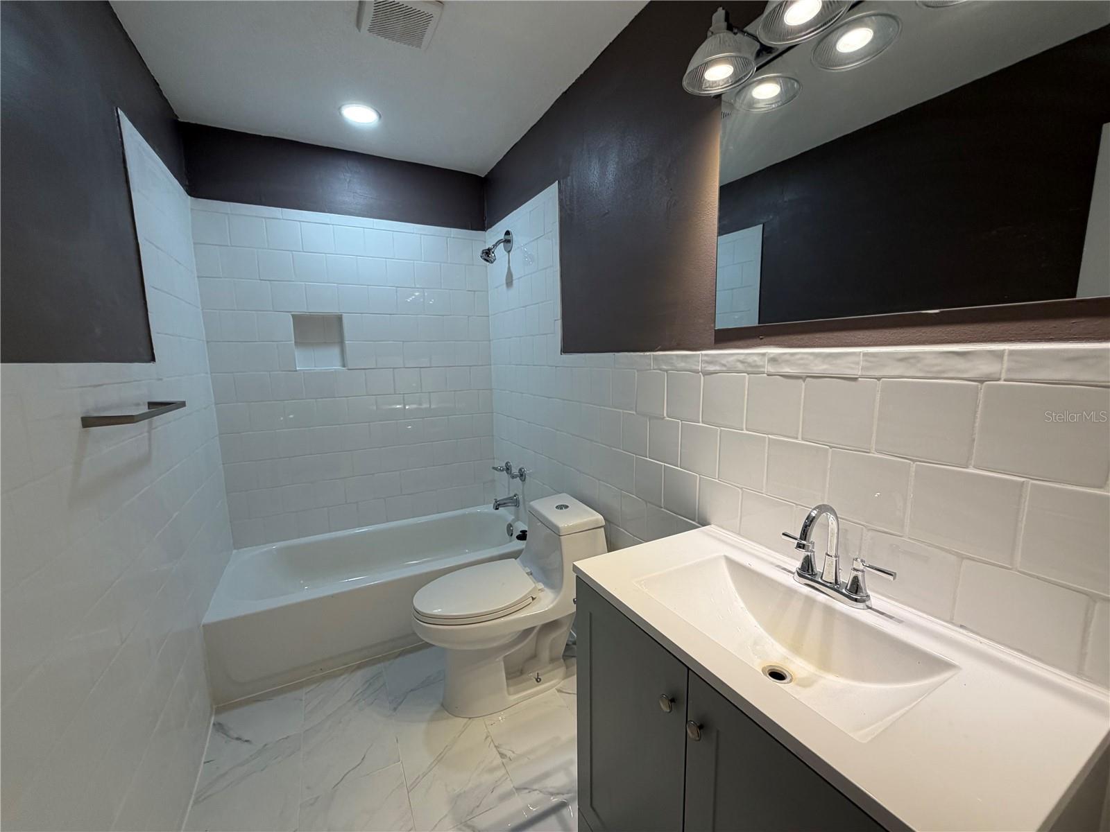 WEBSTER & OMOHUNDRO SUB - Residential