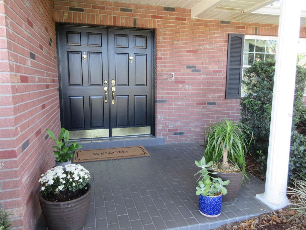 Photo of 1319 Fairlee Street, Lakeland, FL 33813 (MLS # L4956730)