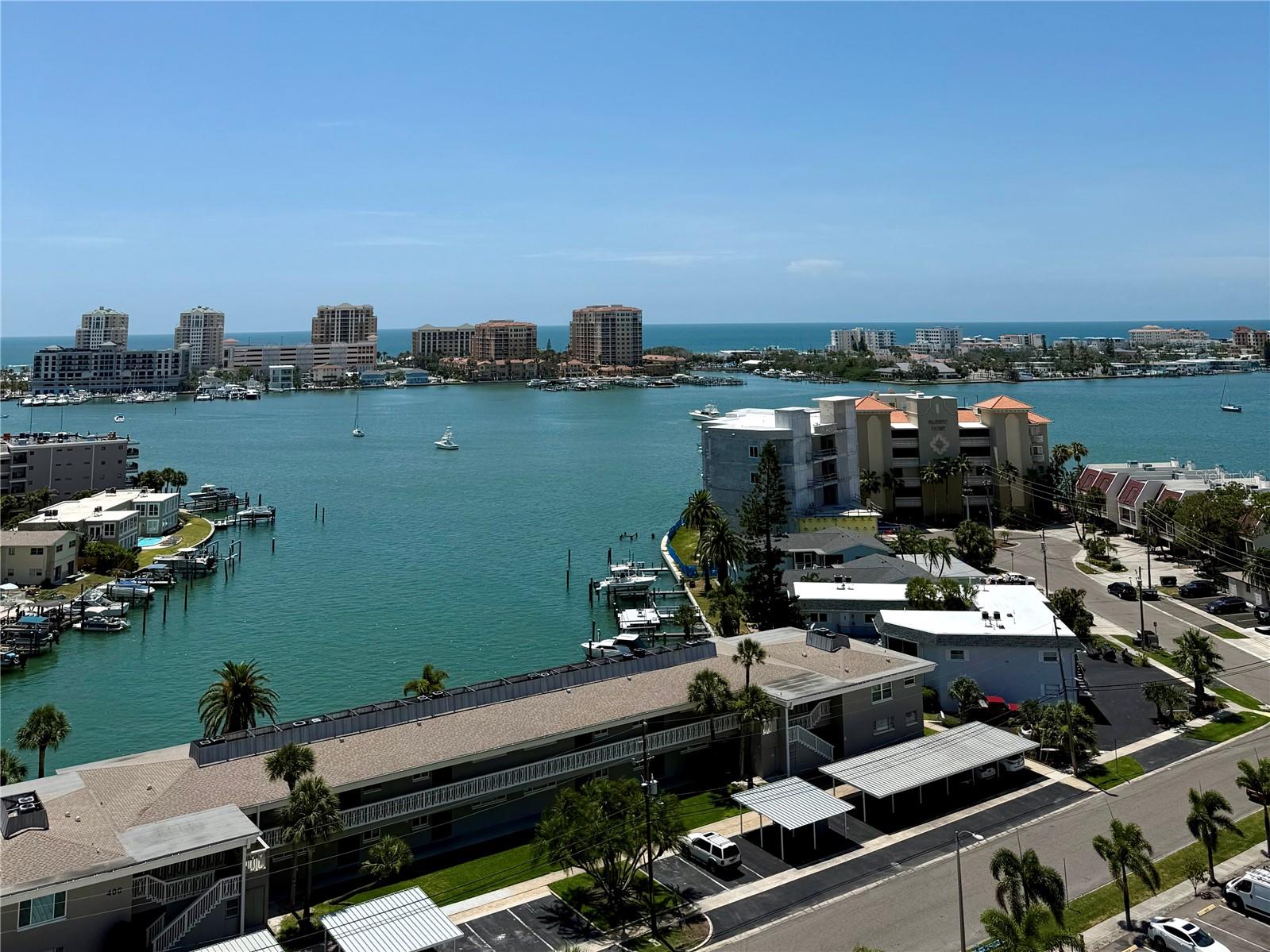 400 ISLAND WAY 1402