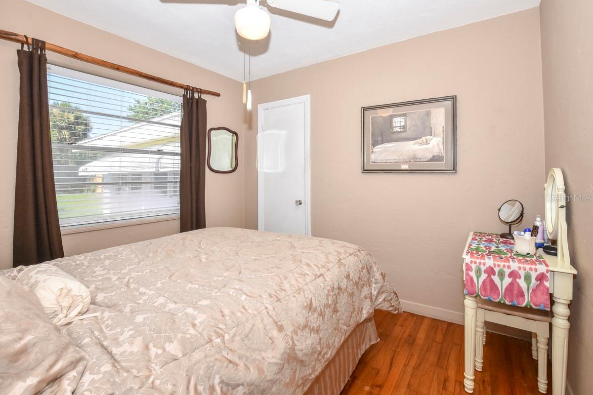 Pato Manor - Residential