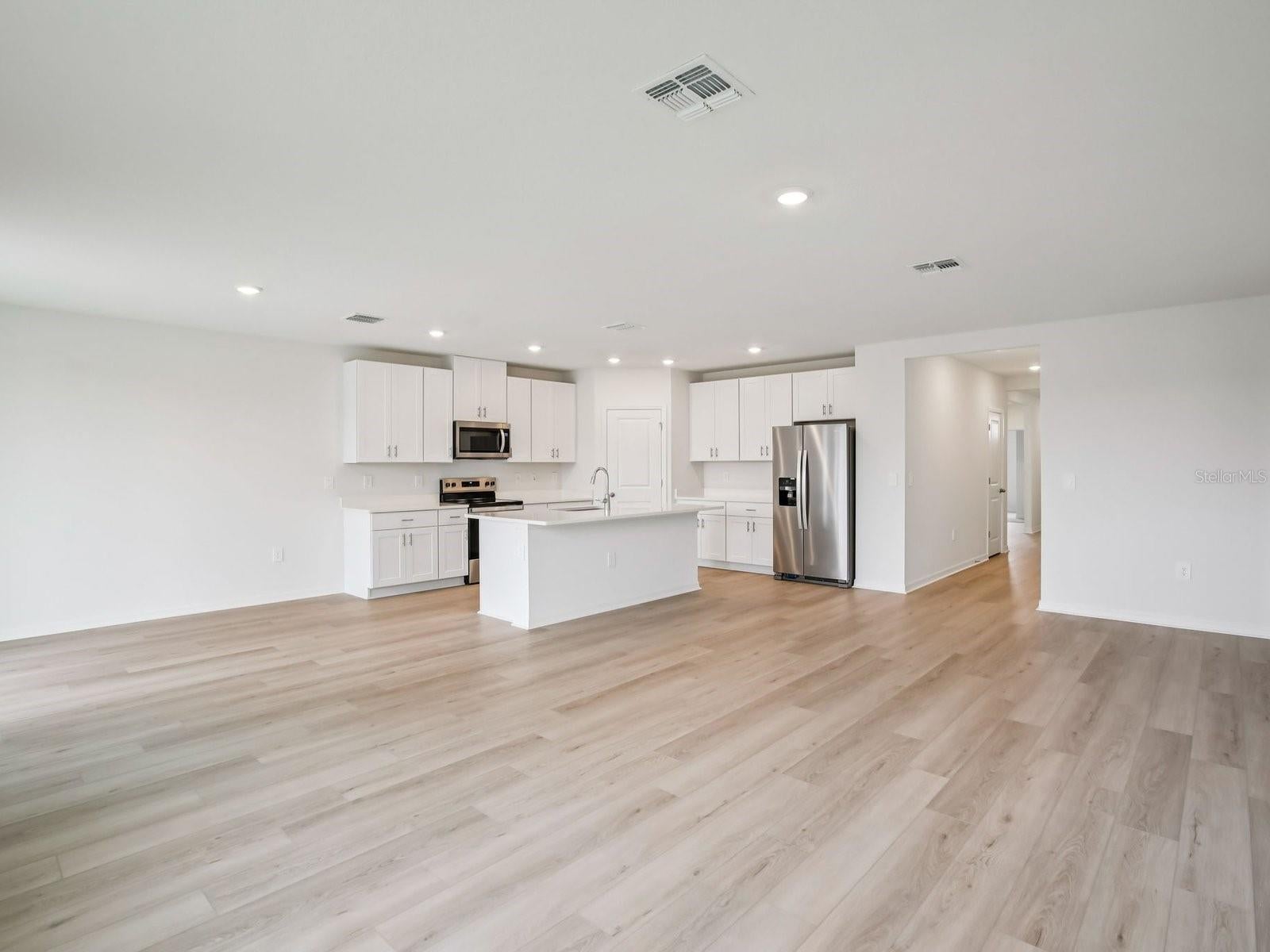 10436 ABUNDANCE GROVE WAY