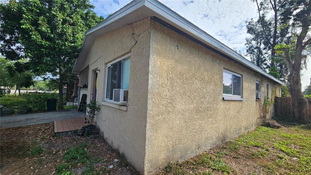 Photo of 15699 Avalon Avenue, Clearwater, FL 33760 (MLS # TB8491557)