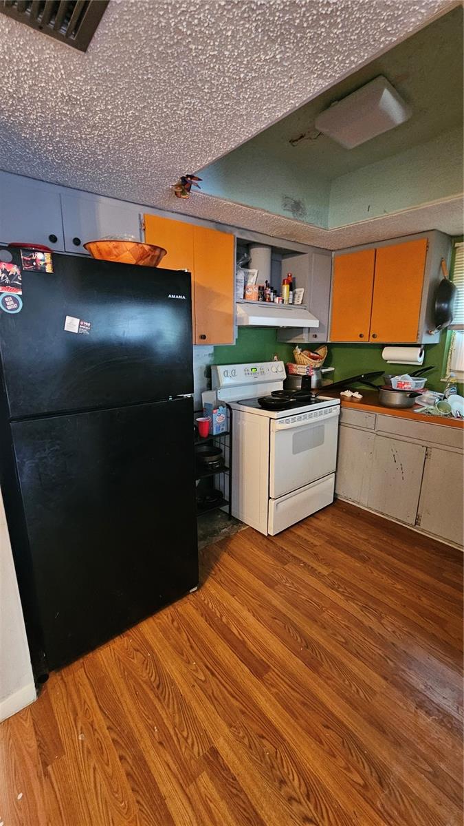 HIGH POINT - Residential