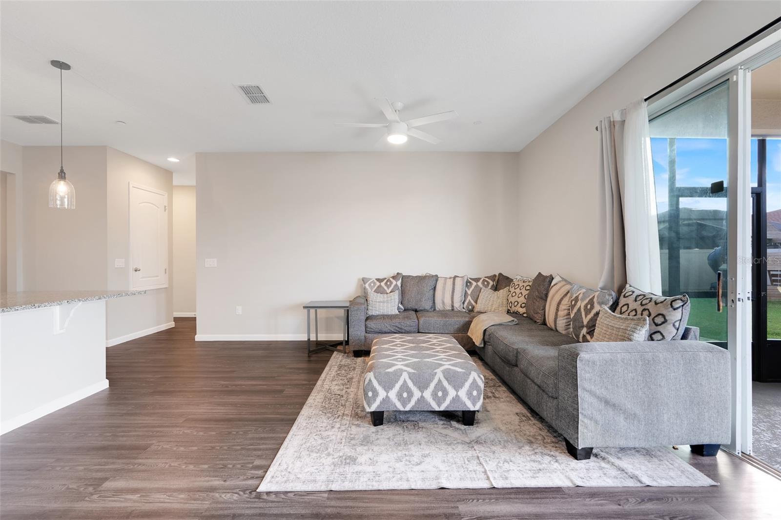 PINEWOOD GARDENS - Residential