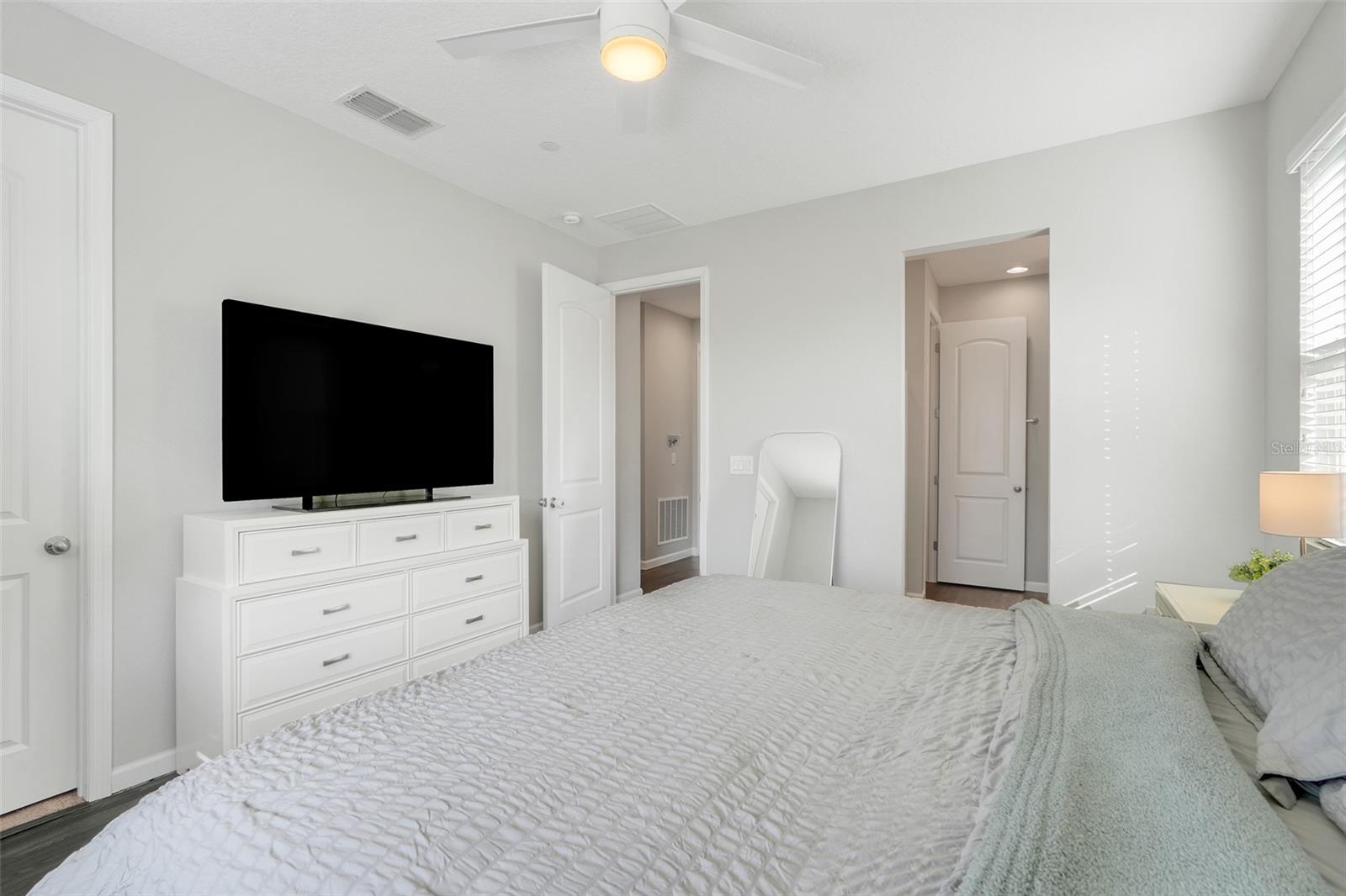 PINEWOOD GARDENS - Residential