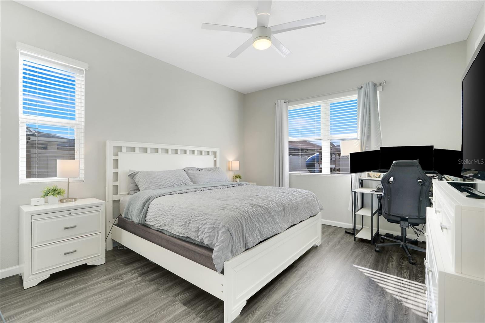 PINEWOOD GARDENS - Residential