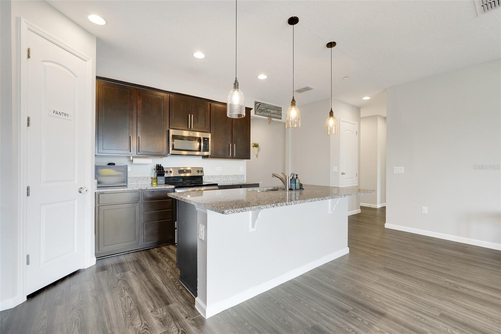 PINEWOOD GARDENS - Residential