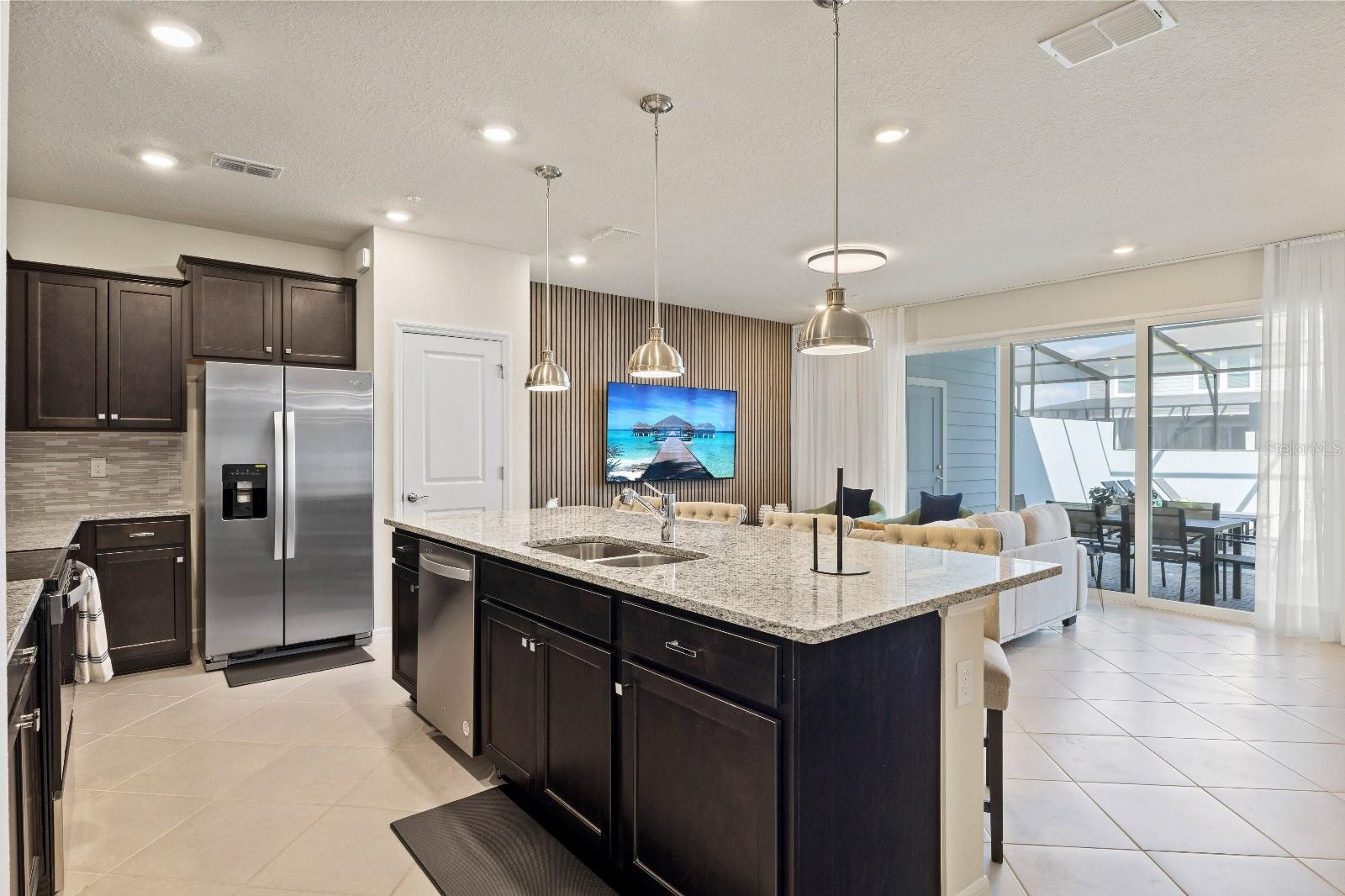 WINDSOR CAY PHASE 1 - Residential