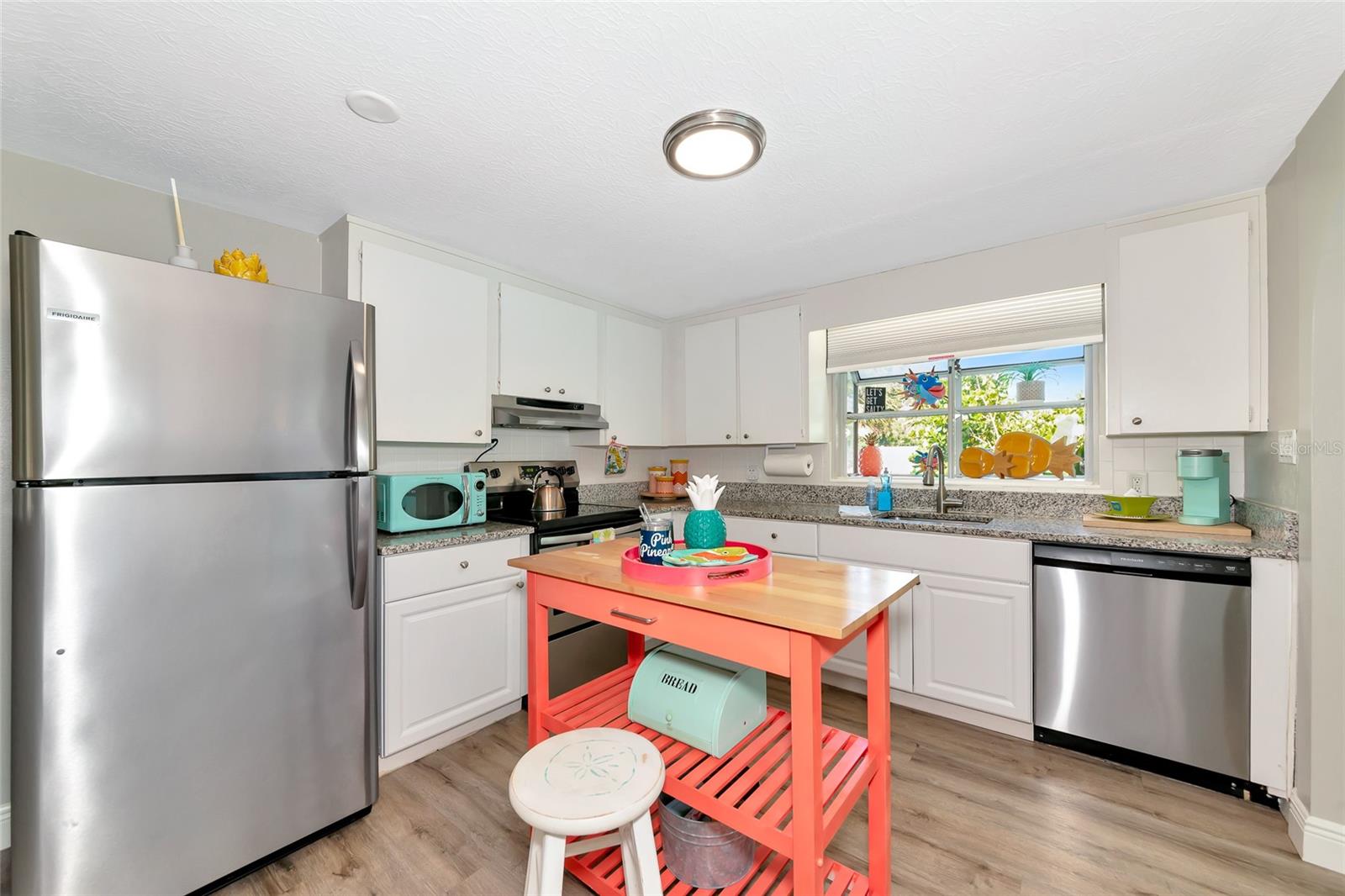 CLARK LAKES SUB - Residential