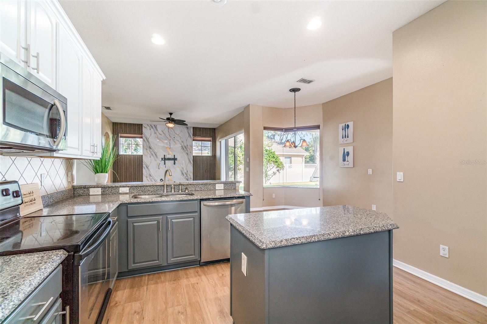 BUCKINGHAM ESTATES PH 3 & 4 - Residential