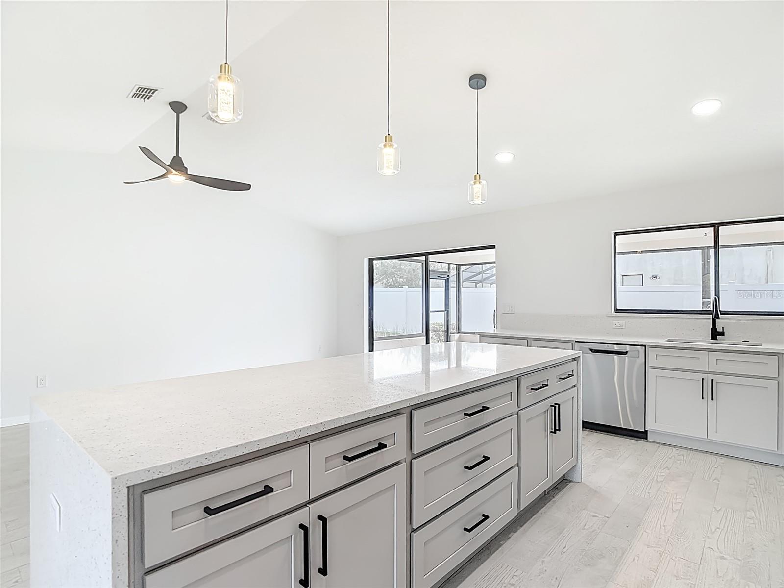 HEATHER PH VI - Residential