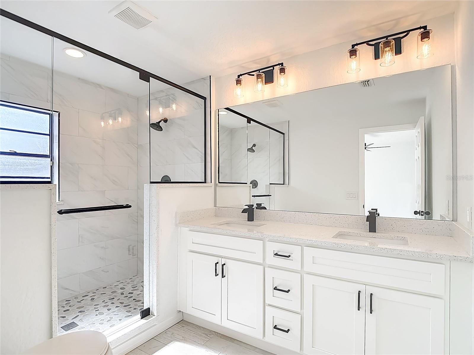 HEATHER PH VI - Residential