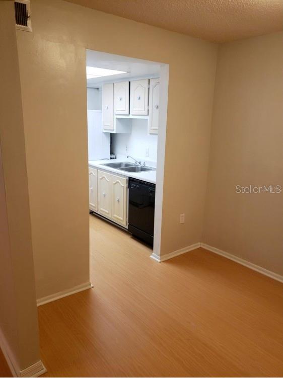 SANDLEWOOD CONDO - Residential