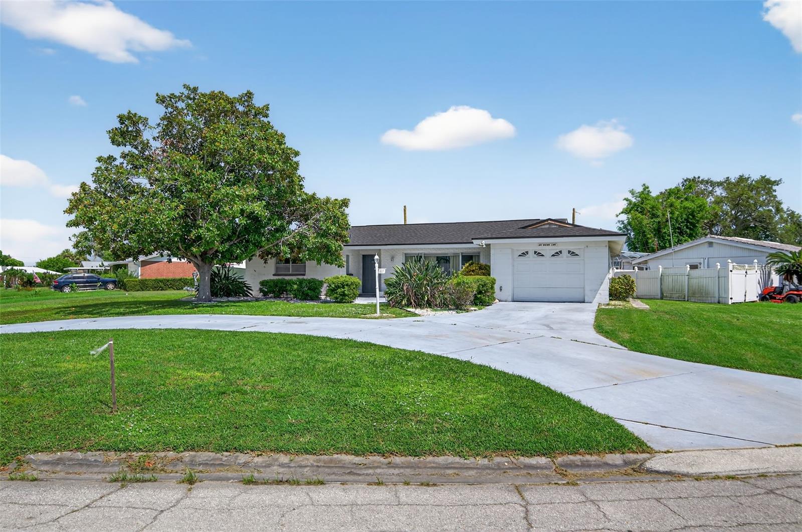 807 MELODY LANE