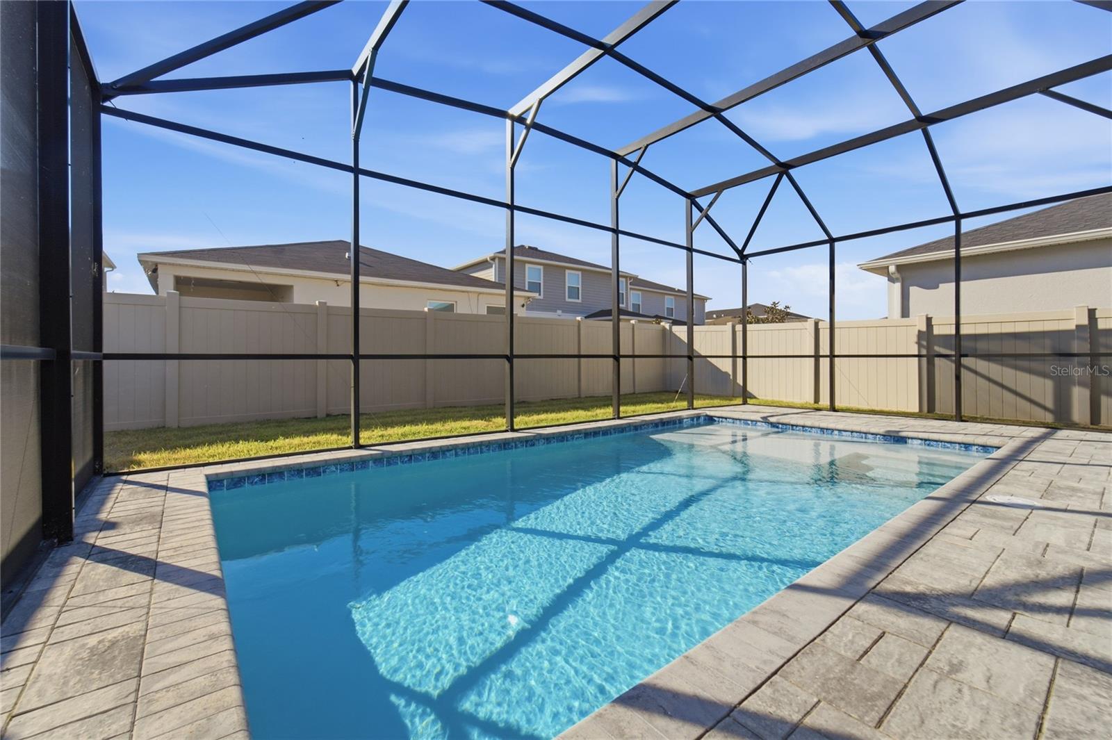 SANCTUARY - Residential