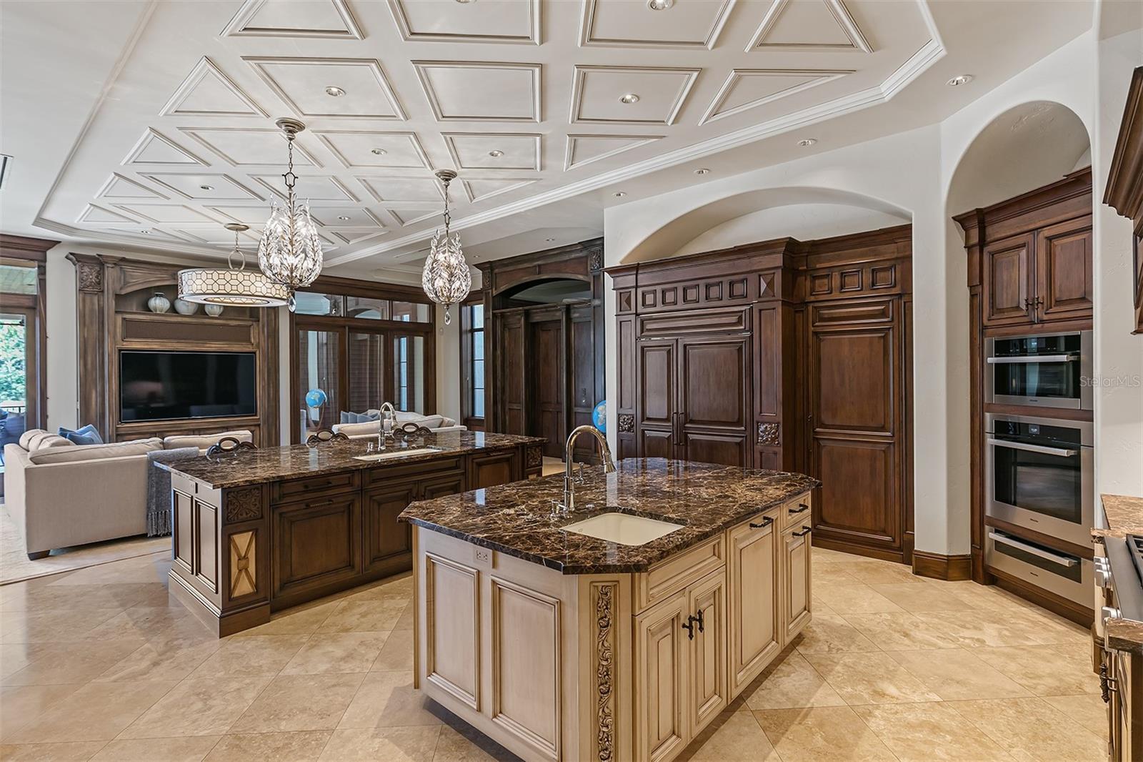 KEENES POINTE - Residential