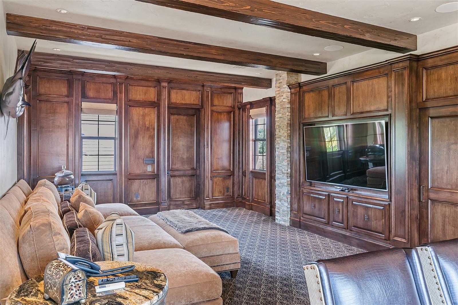 KEENES POINTE - Residential