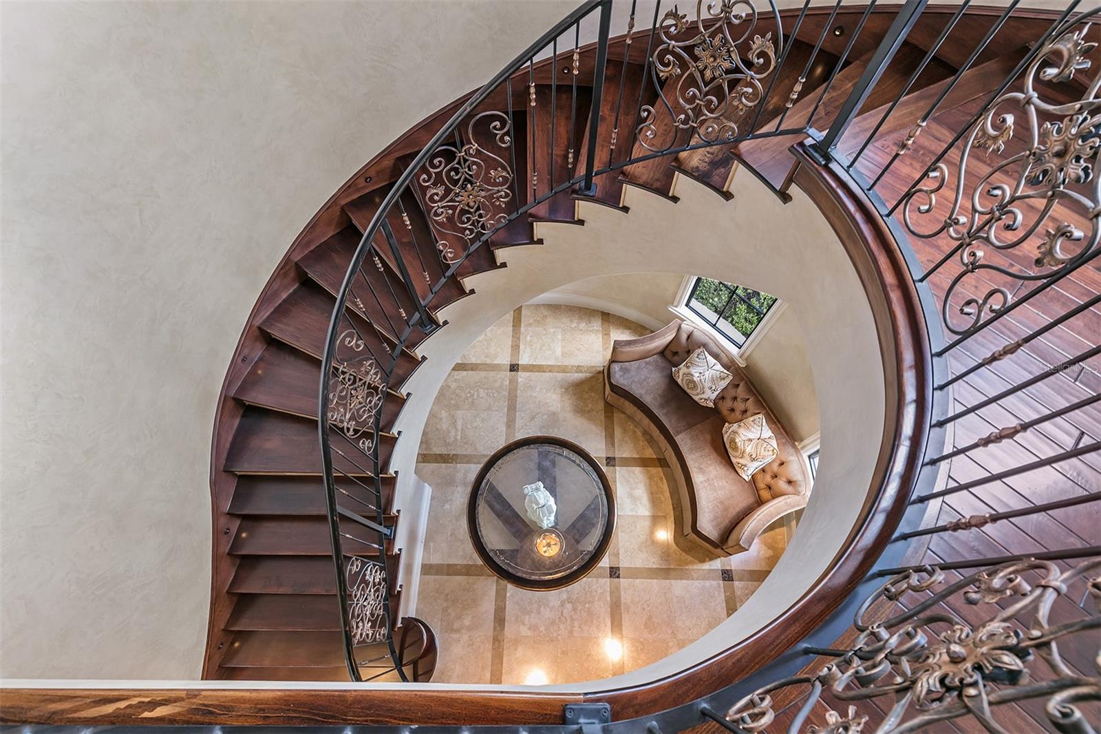 KEENES POINTE - Residential