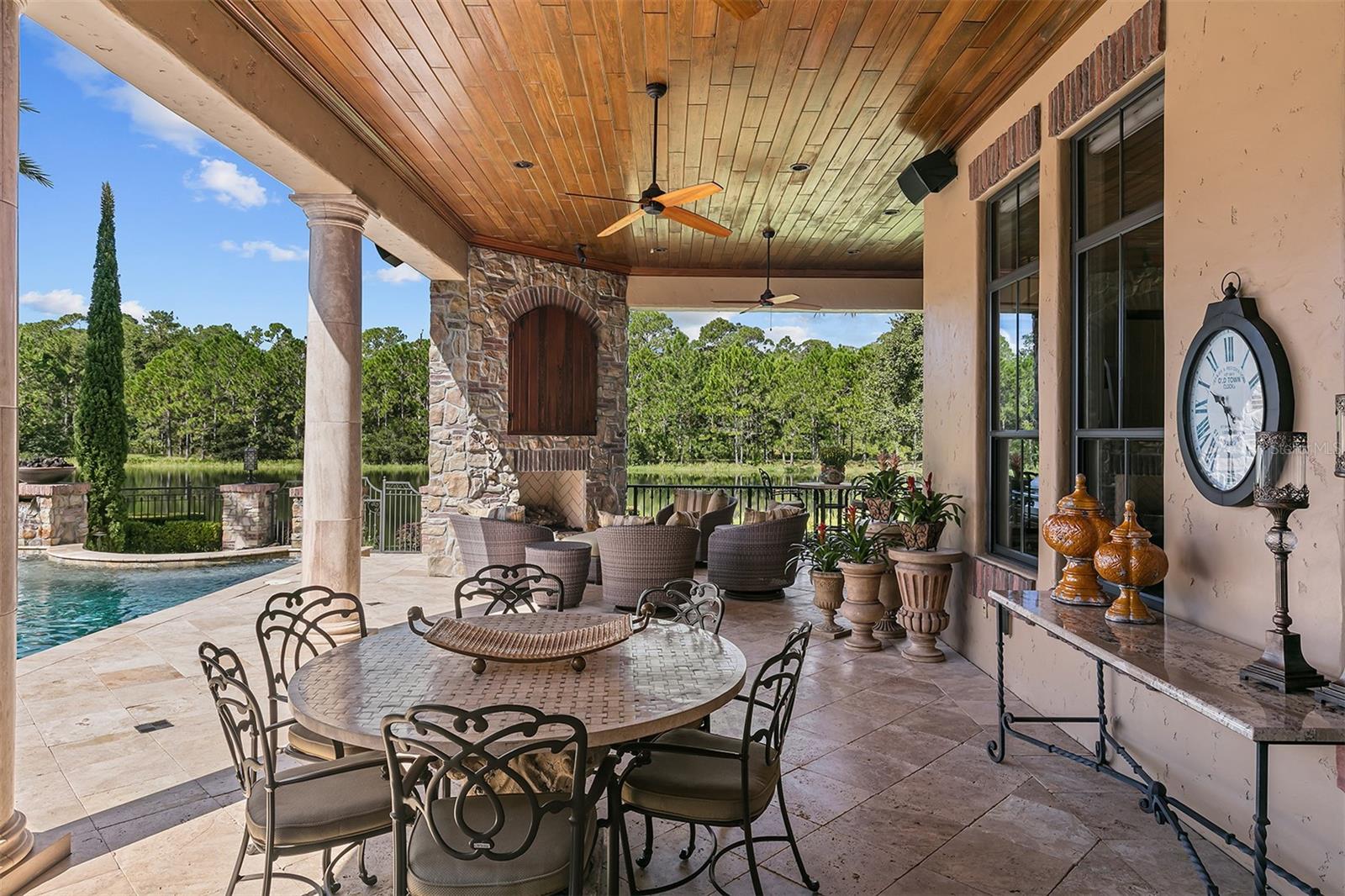 KEENES POINTE - Residential