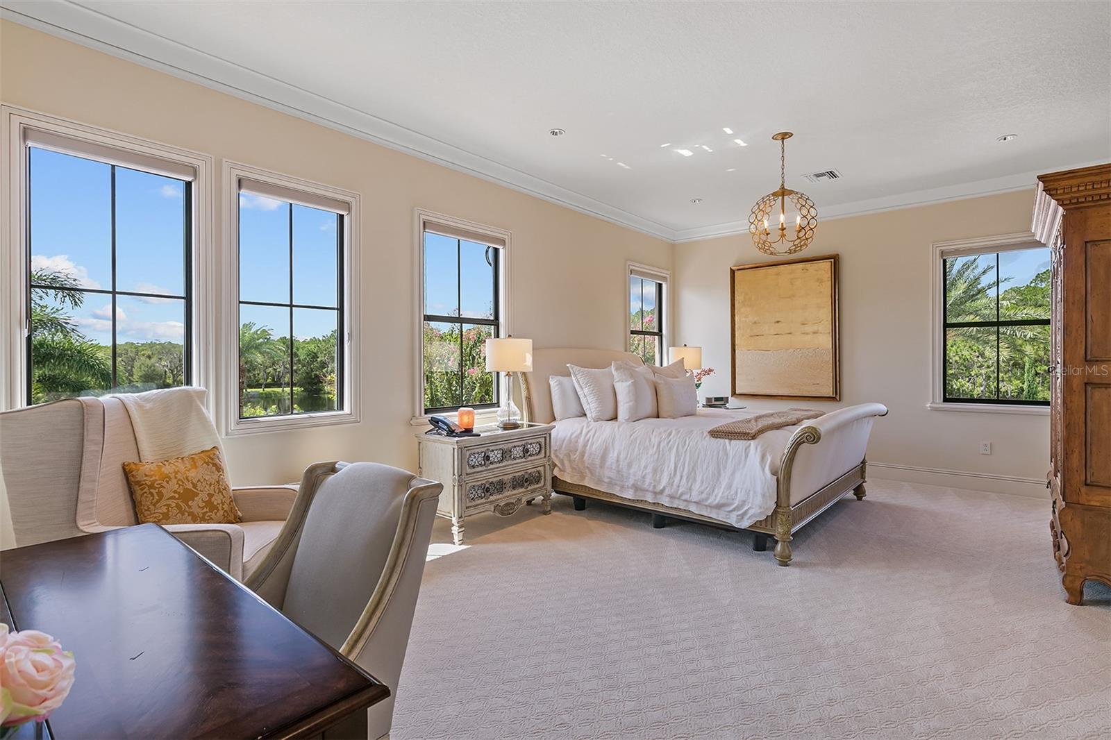 KEENES POINTE - Residential